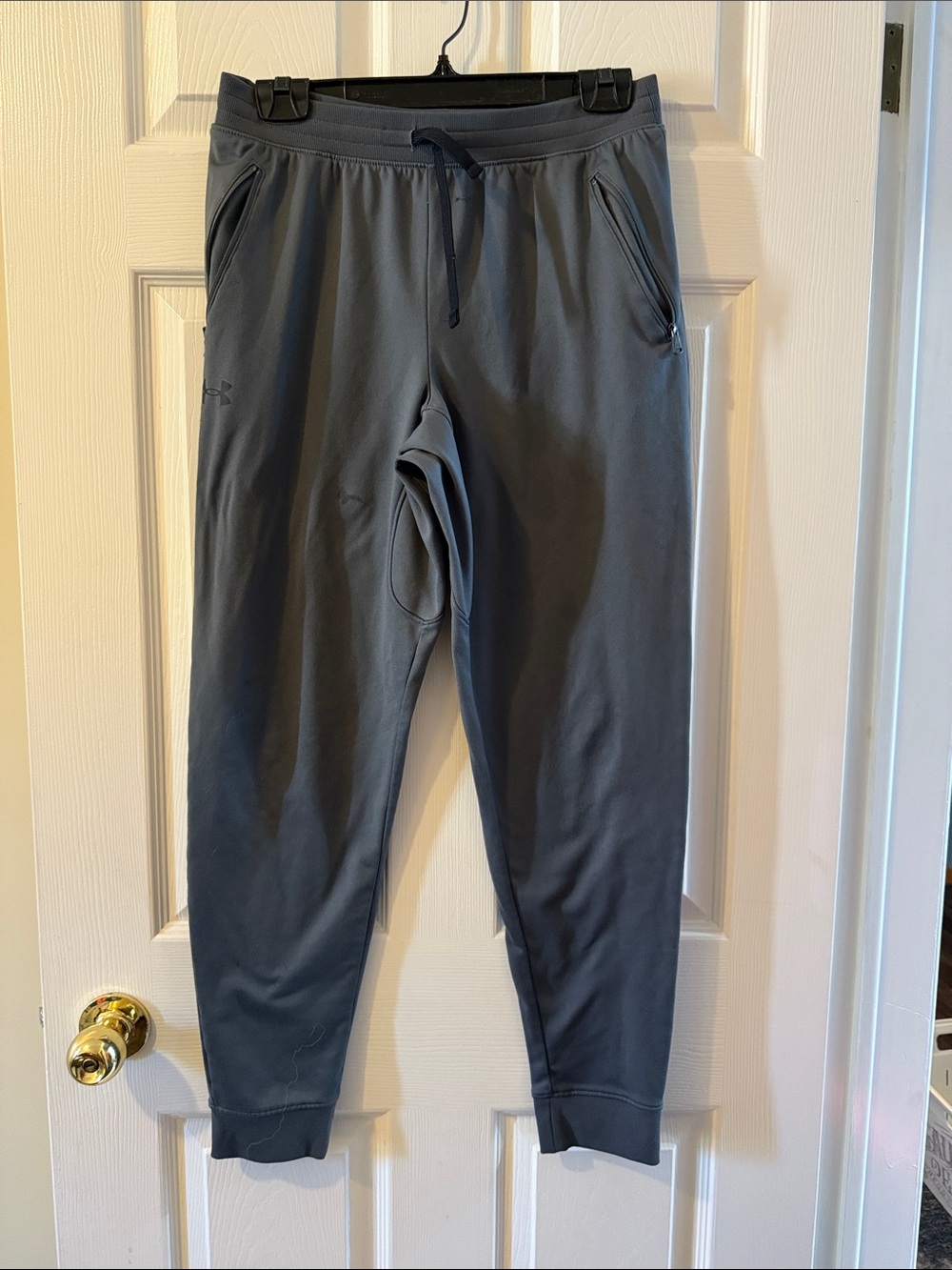💰 5 for $20 💰Under Armour Men's Charcoal Performance Joggers